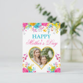 Frühlingsblumen und Muttertag im Herzen Postkarte (Stehend Vorderseite)