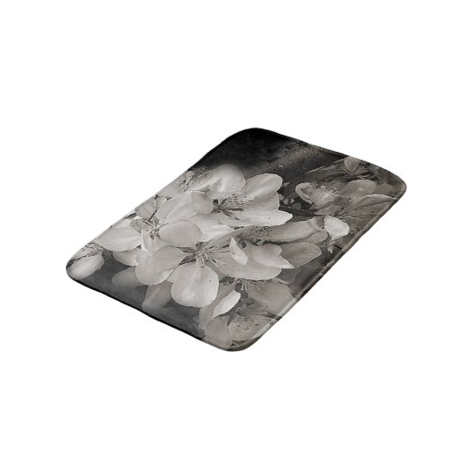 Frühlingsblüte in Schwarz-Weiß-Blume Badematte (Schrägansicht)