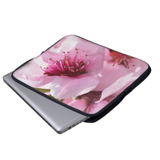 Frühlingsblüte Laptopschutzhülle (Vorne Knopf)