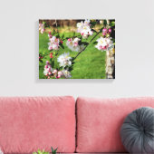 Frühlingsblüten in Rosa und Weiß Leinwanddruck (Insitu (Wohnzimmer))