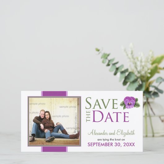 Frühlingsflorale Stiefmütterchen Ankündigung Datum (Stehend Vorderseite)