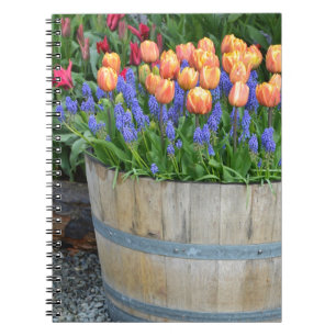 Frühlingsgarten Tulpen Druckheft Notizblock