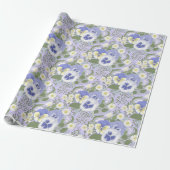 Frühlingsgartenblumen auf Lavendel Geschenkpapier (Ungerollt)