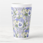 Frühlingsgartenblumen auf Lavendel Milchtasse (Vorderseite)