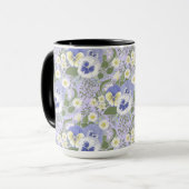 Frühlingsgartenblumen auf Lavendel Tasse (Vorderseite Links)