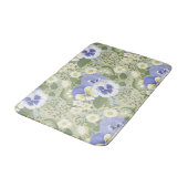 Frühlingsgartenblumen auf Salbei Badematte (Schrägansicht)