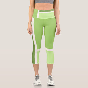 Frühlingsgrün, Weiß und Ihr Text, Dreifarbig Capri Leggings