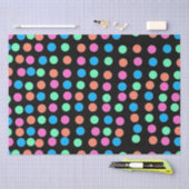 Frühlingshai auf schwarz seidenpapier (Handwerk)