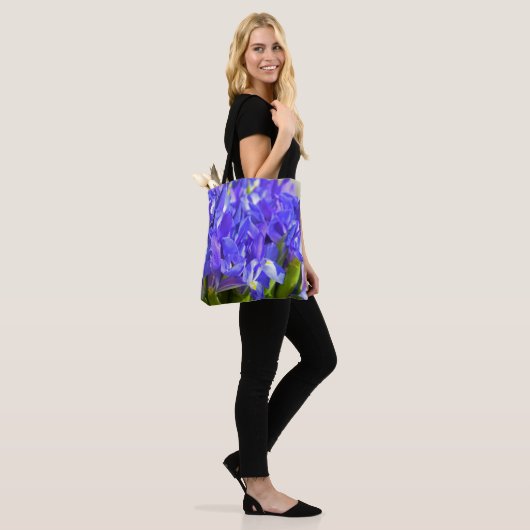 Frühlingsiris Tasche (Am Model)