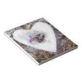 Frühlingskrokus im Schneekulturfoto Notizblock (angewinkelt)