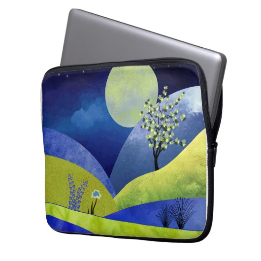 Frühlingsmond Laptopschutzhülle (Vorderseite Links)