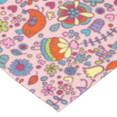 Frühlingsmuster mit bunten Blumen Tischdecke (Schrägansicht)