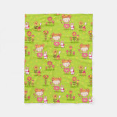 Frühlingspass mit kleinen Mädchen Fleecedecke (Vorderseite)