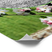 Frühlingspink und weiß Blüten ergänzen Ihr eigenes Poster (Ecke)