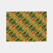 Frühlingspopie und Blume auf der Wiese Fleecedecke (Vorderseite (Horizontal))