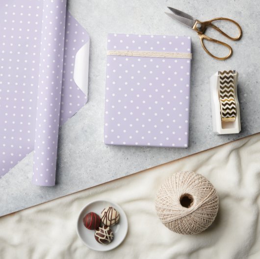 Frühlingspunkte Klassisch | Staubiges Lavendel Geschenkpapier (Kunsthandwerk)