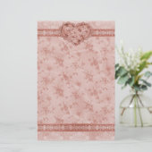 Frühlingsromane mit rosa Blumen und Spitzen-Herz Briefpapier (Stehend Vorderseite)
