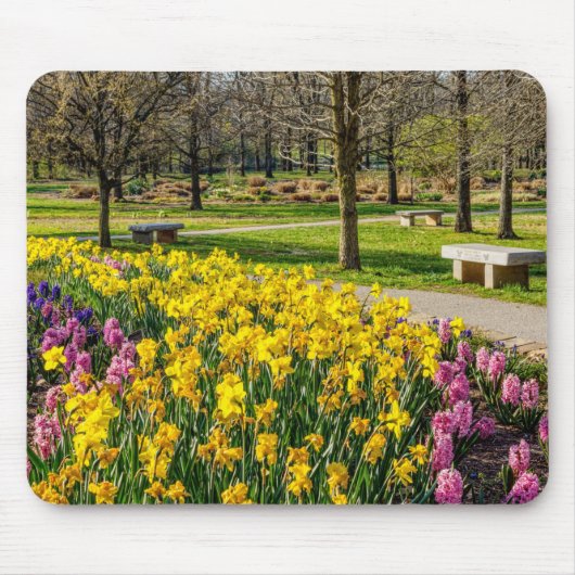 Frühlingssaison Blumengarten Mousepad (Vorne)
