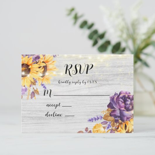 Frühlingssonne und Lila Peony RSVP Cards (Stehend Vorderseite)