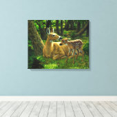 Frühlingssorge Fawn and Mother Deer Leinwanddruck (Insitu (Holzboden))