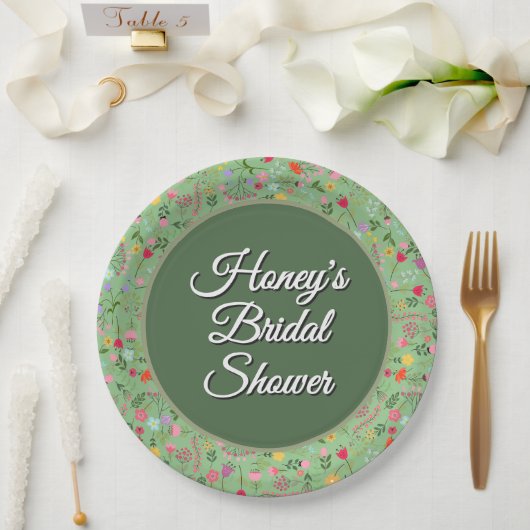 Frühlingswildblumen Brautdusche Garten Grün Pappteller (Hochzeit)