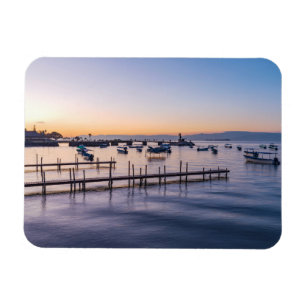 frühmorgens landschaftlicher See in chapala mexico Magnet