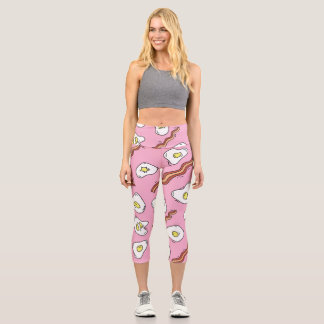 Frühstück Bonanza: Cartoon Freuen Capri Leggings