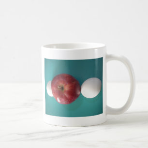 Frühstück Buddies: Zwei Eier $an Apple Still Life Kaffeetasse