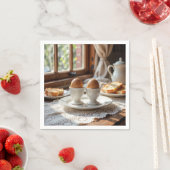 Frühstücksbraune Eier in Eierbechern Serviette (Beispiel)