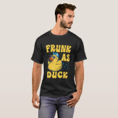 Frunk As Duck   Rubber Duck Drinking Meme Humor 4 T-Shirt (Vorne ganz)
