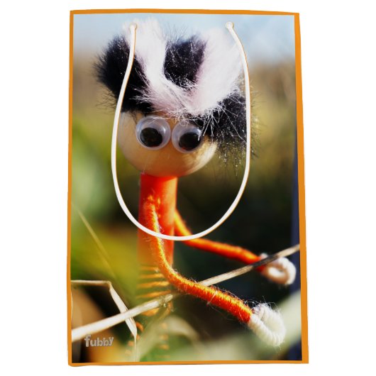 Fubby, een fantasie poppetje. mittlere geschenktüte (Vorderseite)