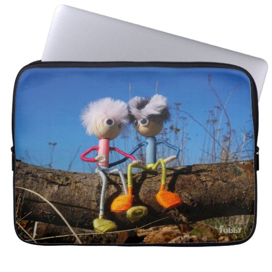 Fubby paartje dat romantisch verliefd zitten. laptopschutzhülle (Vorderseite)