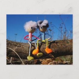 Fubby paartje dat romantisch verliefd zitten. postkarte