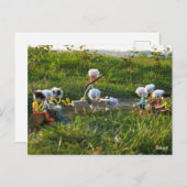 Fubby poppetjes die goocheltruc uitvoeren. postkarte (Vorne/Hinten)