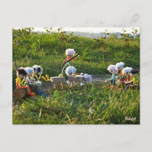 Fubby poppetjes die goocheltruc uitvoeren. postkarte (Vorderseite)