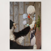 Fubby spelend met hun vriend de poes. puzzle (Vertikal)