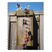 Fubby's die een vogelhuis beklimmen. notizblock (Vorderseite)