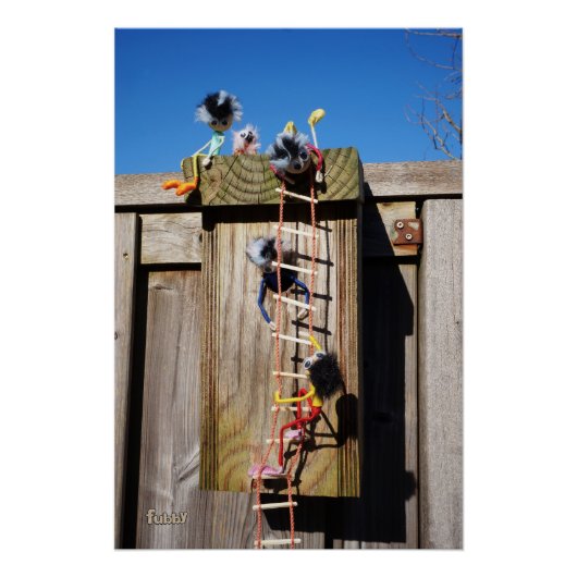 Fubby's die een vogelhuis beklimmen. poster (Vorderseite)