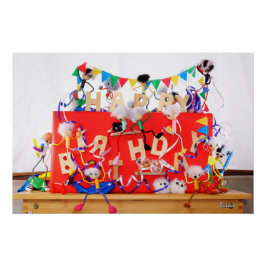 Fubby's die feest vieren voor verjaardag. poster