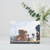 Fubby's die madeliefjes naar een Beer brengen. Postkarte (Stehend Vorderseite)