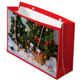 Fubby's in Winterwonderland. Große Geschenktüte (Vorderseite Schrägansicht)