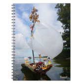 Fubby's op een houten zeilboot promotie milieu. notizblock (Vorderseite)