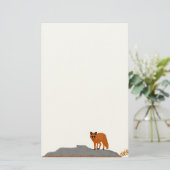 🦊 Fuchs auf dem Felsen Briefpapier (Stehend Vorderseite)