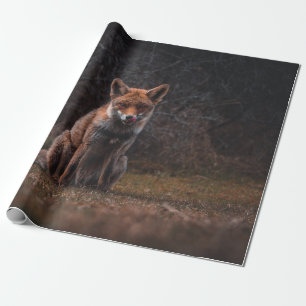 FUCHS AUF GRÜNEM FELD GESCHENKPAPIER