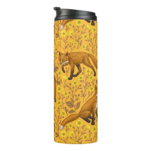 Füchse und Buttercups auf Orange Thermosbecher (Nach rechts gedreht)