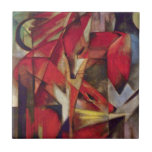 Füchse von Franz Marc, Vintage Abstrakte kubistisc Fliese<br><div class="desc">Füchse (1913) von Franz Marc ist ein Vintager Expressionismus,  der Kunstmalerei ist. Mehrere bunte Waldkreaturen,  eine Familie von roten Füchsen. Über den Künstler: Franz Marc (1880-1916) war ein deutscher expressionistischer Maler,  einer der Schlüsselfiguren der deutschen Expressionismus-Bewegung und Gründungsmitglied von Der Blaue Reiter (Der Blaue Rider).</div>