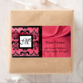 FUCHSIA BLACK PINK SILK DAMASK, SQUARE MONOGRAMM (Insitu)