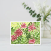 Fuchsia-Blume gegen grünes Gras Postkarte (Stehend Vorderseite)