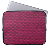 Fuchsia-Dreiecke auf dem schwarzen iPad-Sieb Laptopschutzhülle (Vorderseite)