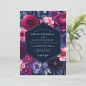 Fuchsia Indigo Bloom Hochzeit Einladung (Stehend Vorderseite)